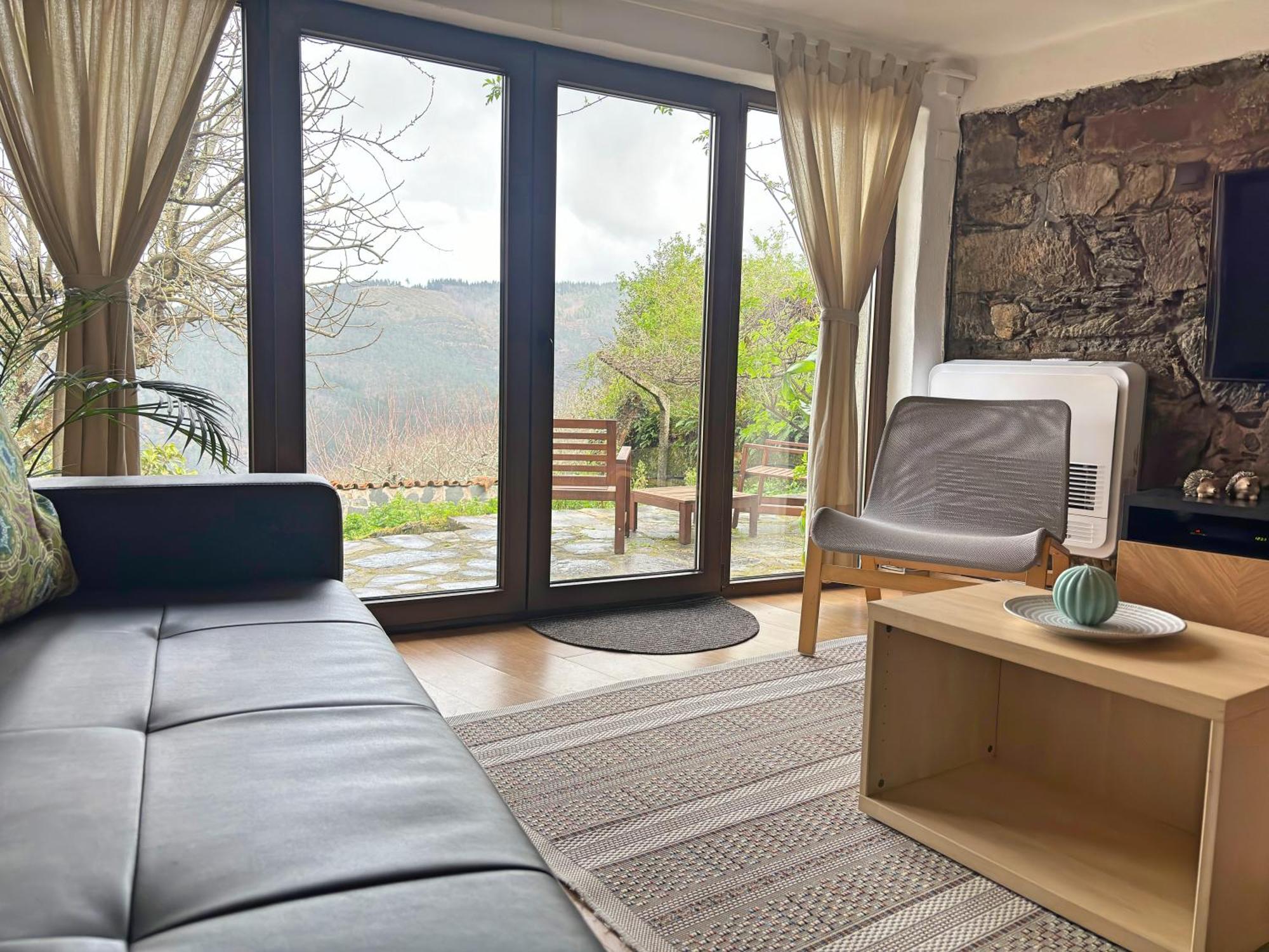 Retiro De Gondramaz - 200 M2 Villa Ngoại thất bức ảnh